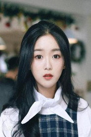 張馨月