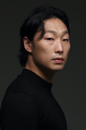 박태산
