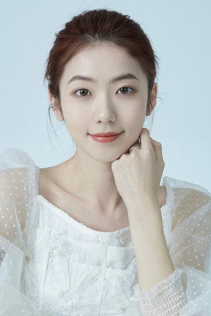 Yunhan Wang